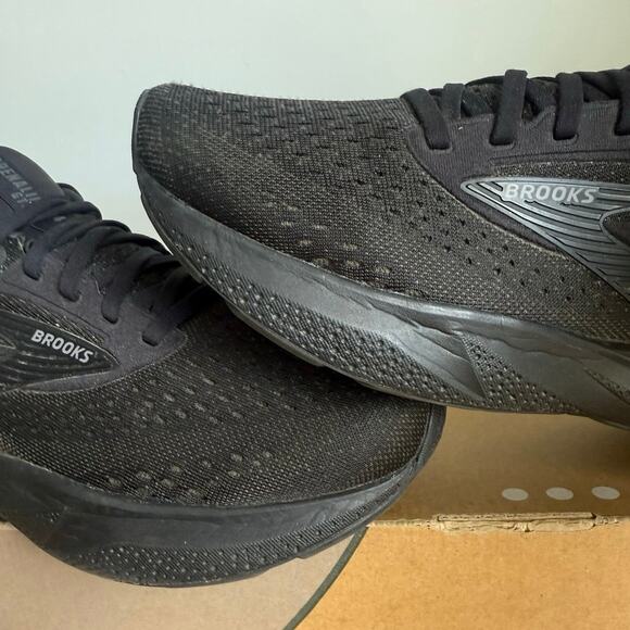 Brooks Adrenaline GTS 24 ‘Triple Black’ Men Running Sneakers- SZ 8 Wide main image 12